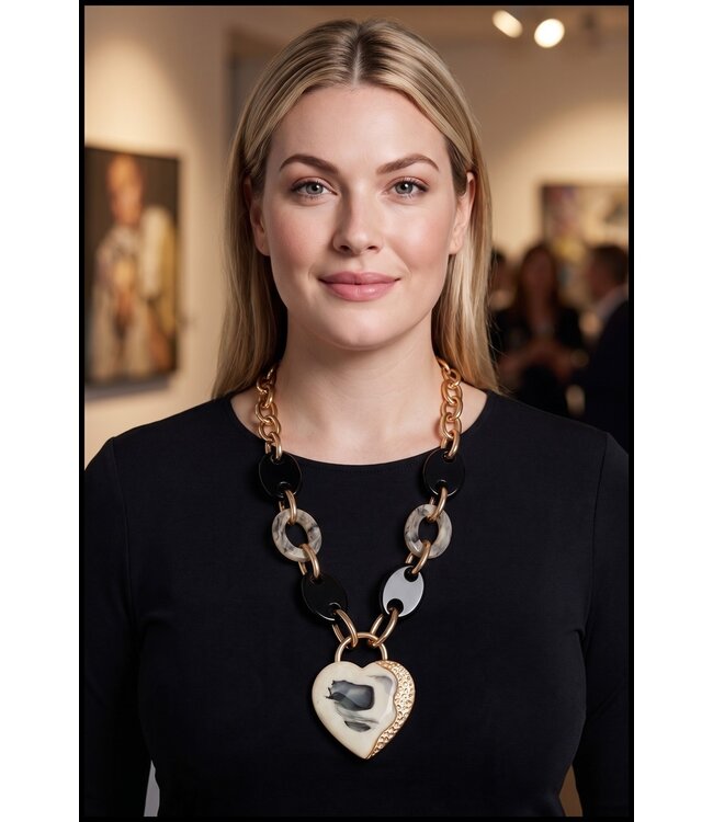 Black Necklet