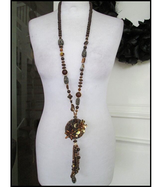 Brown Necklet