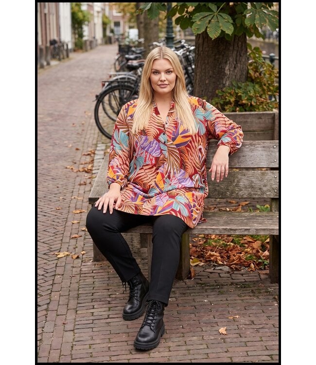 Lang Travel Magna Blouse