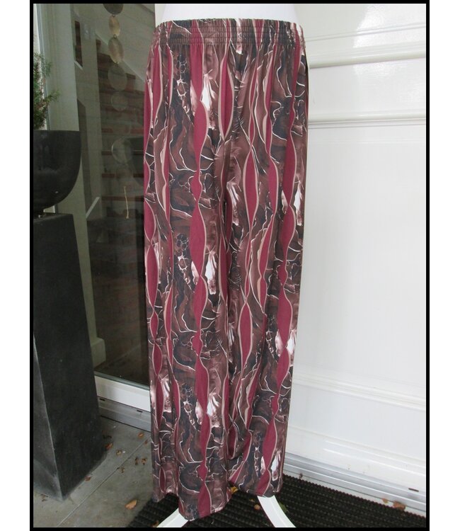 Rot Magna Hose