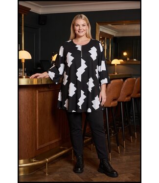 Magna Black Tunic