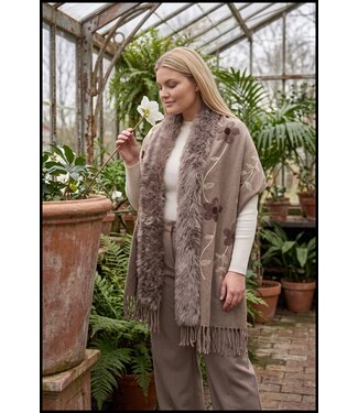 merkloos Brown Shawl