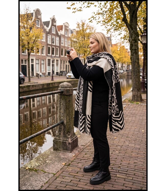 Black Shawl