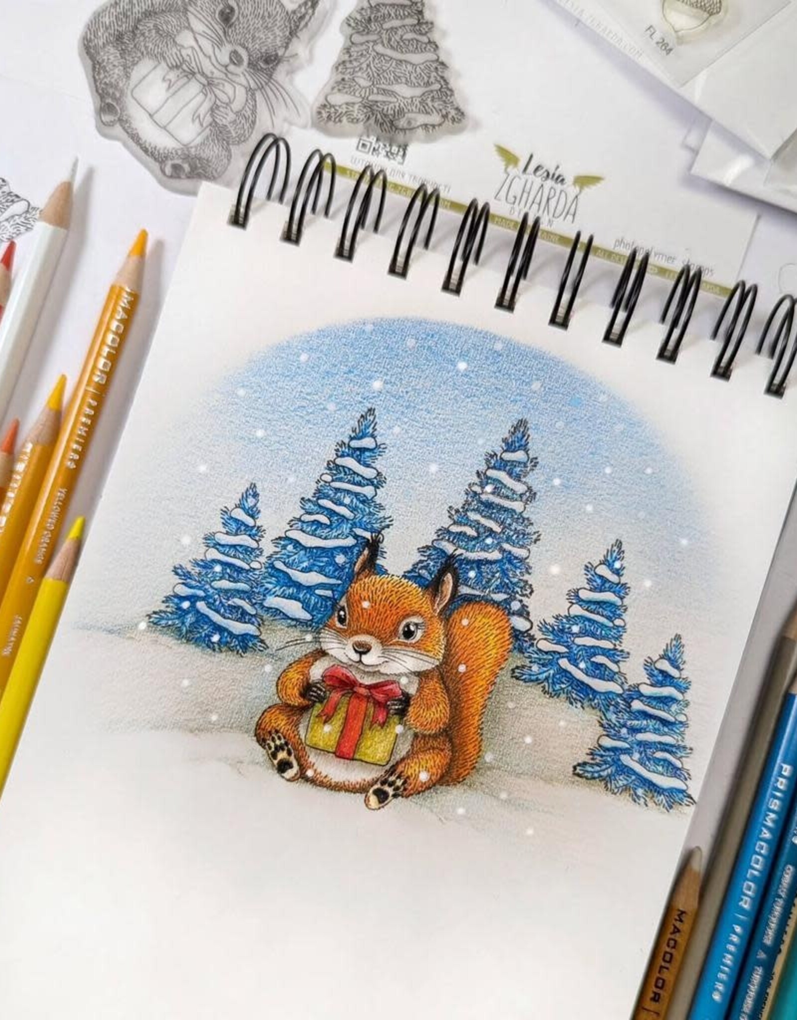 Lesia Zgharda Lesia Zgharda Squirrel with a gift  FA251