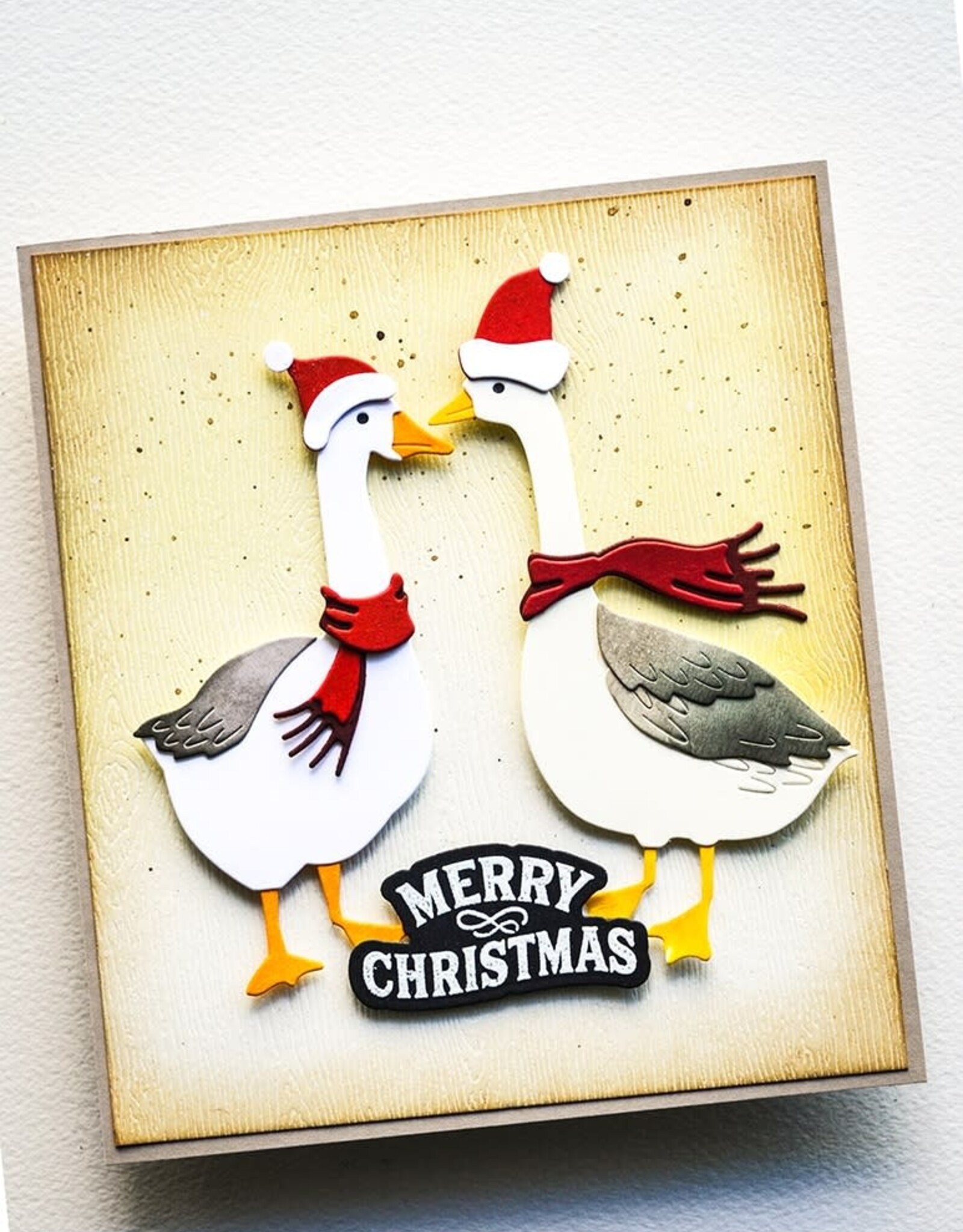 Memorybox Memorybox  Bundled Up Goose craft die 94829