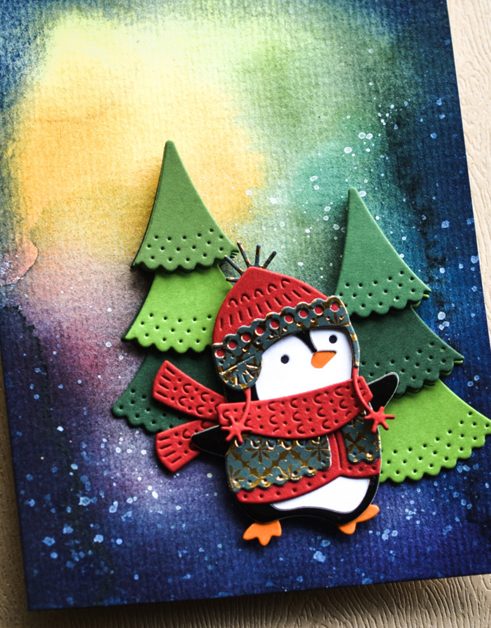 Memorybox Poppystamps Nordic Playful Penguin craft die 2634