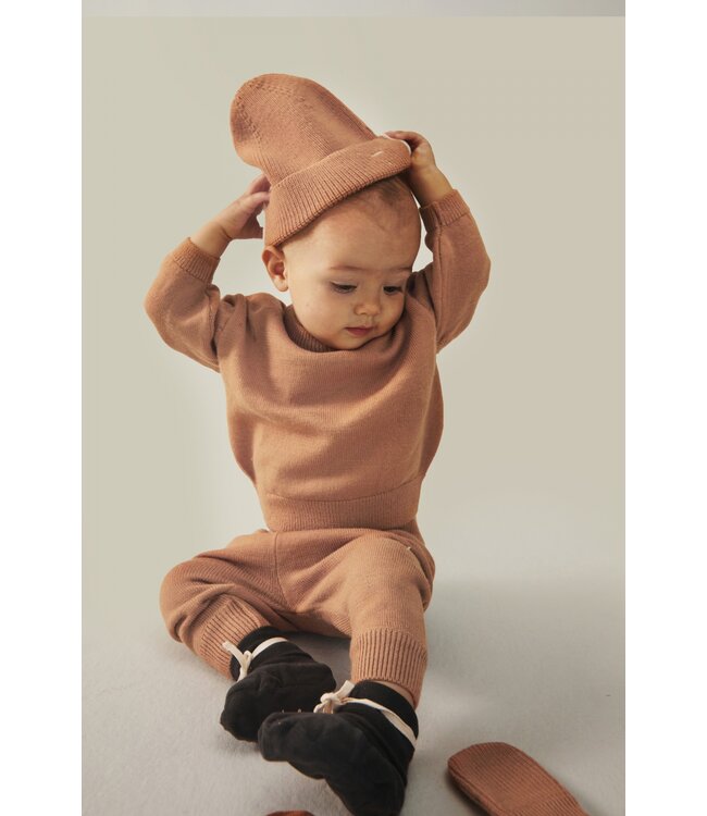 knitted beanie biscuit