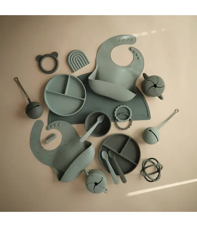 Mushie rammelaar silicone dried thyme