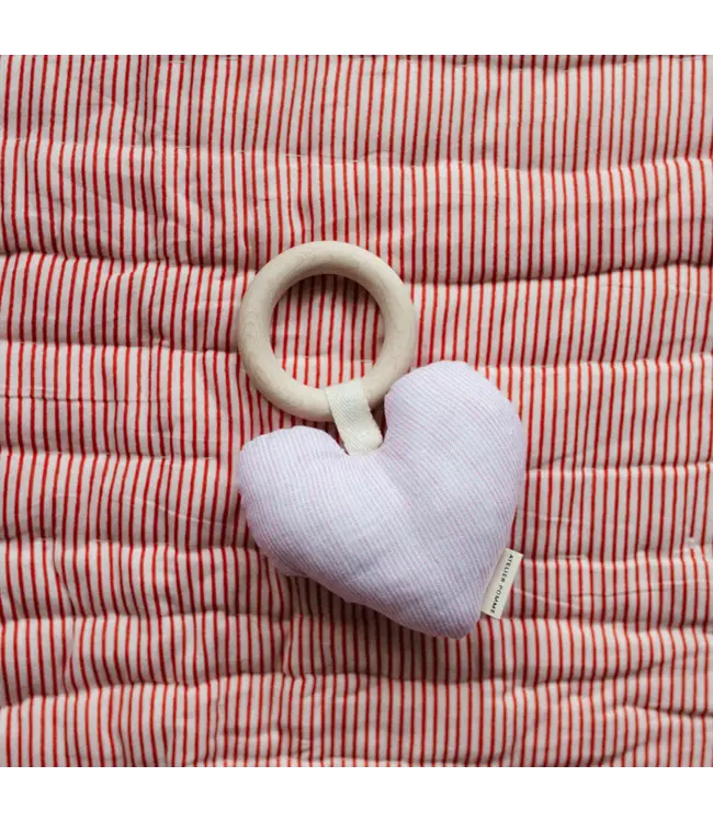 Atelier pomme teether linen heart pink