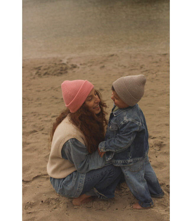 Beanie Fonzie Pebble