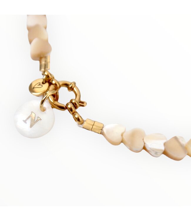 Necklace Seashelly hearts beige