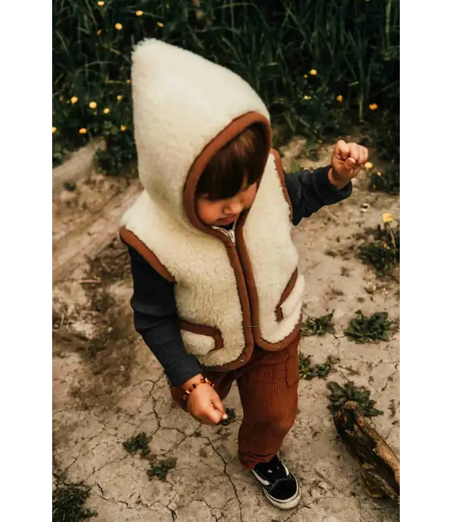 wollen bodywarmer hood flat white caramel