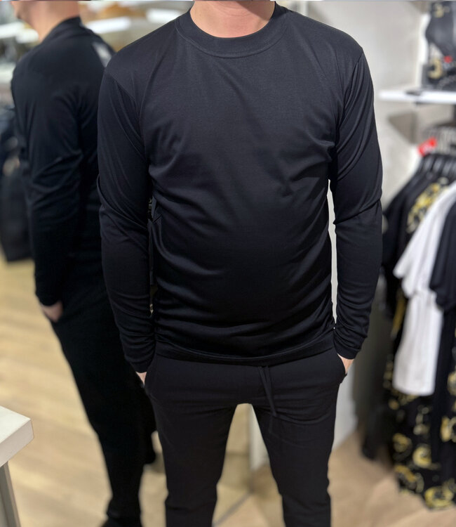 'TriaD'oro' Long Sleeve Tee -Black