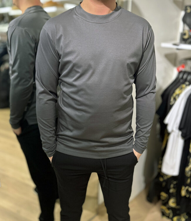 'TriaD'oro' Long Sleeve Tee -Dark Grey