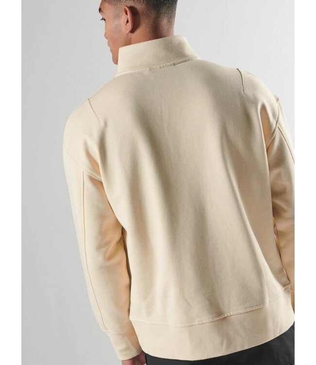 Ma.Strum Stria Funnel Box Sweat-Burnt Cream