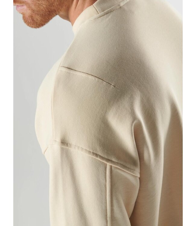 Ma.Strum Altimus Box Fit Crew Sweat-Burnt Cream