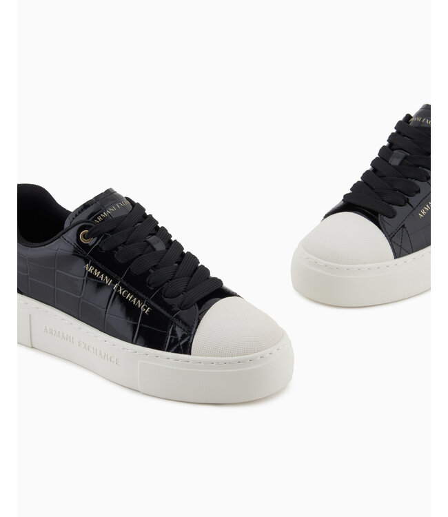 ARMANI EXCHANGE Wmn Sneaker-Black