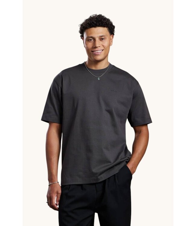 Aeden Zahir Tee Raven