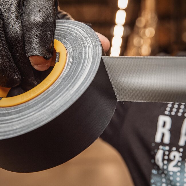 Defender EXA-Tape 50mm x 50m noir mat (Avec ERGO-Core)