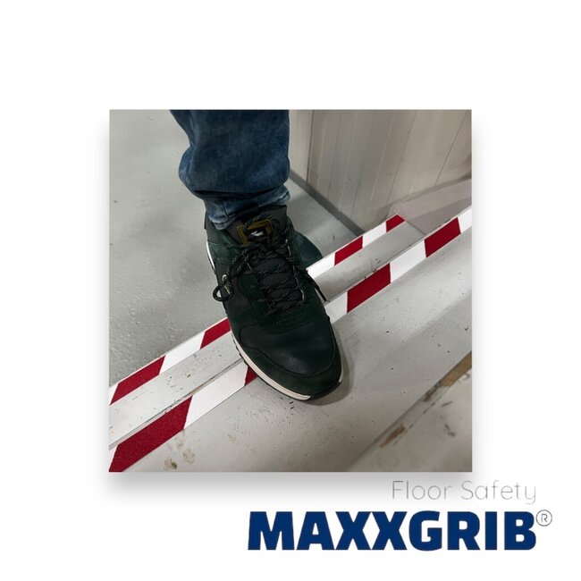 Maxxgrib Anti-slip tape 25mm x 4,5m Rot/weiß
