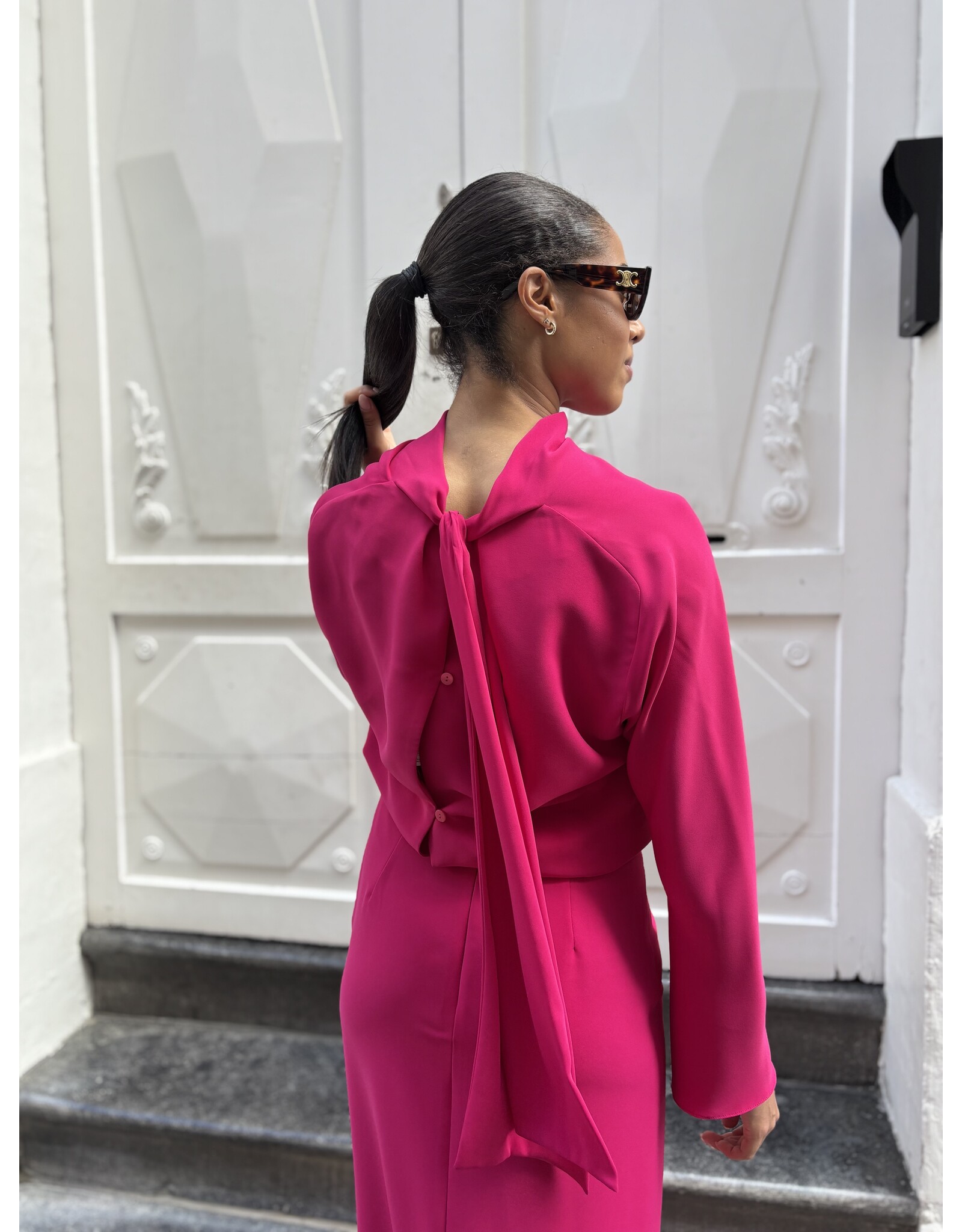 Natan Lang kleed Natan Doria crèpe fuchsia