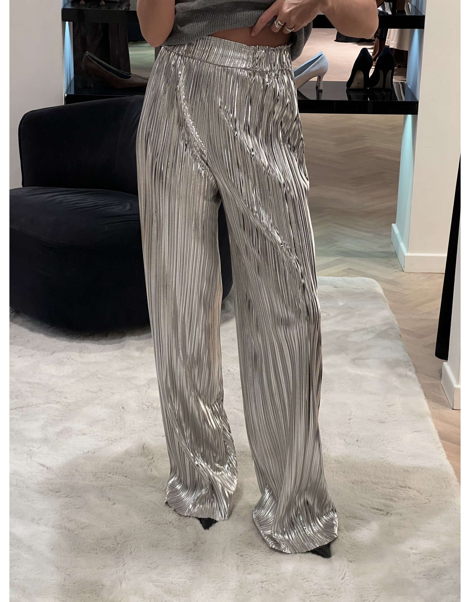 Natan Wijde broek Natan Dusty2 plissé zilver