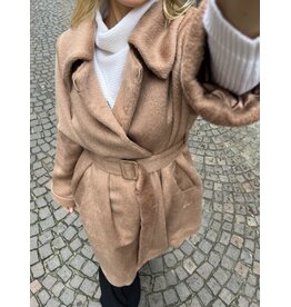 Emporio Armani Mantel E Armani camel Emporio Armani Mantel E Armani camel