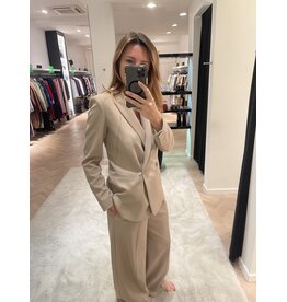 Patrizia Pepe Blazer Patrizia Pepe zandkleur