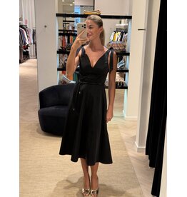 Elisabetta Franchi Halflang kleed E Franchi tafta zwart + riempje