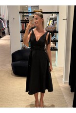 Elisabetta Franchi Halflang kleed E Franchi tafta zwart + riempje