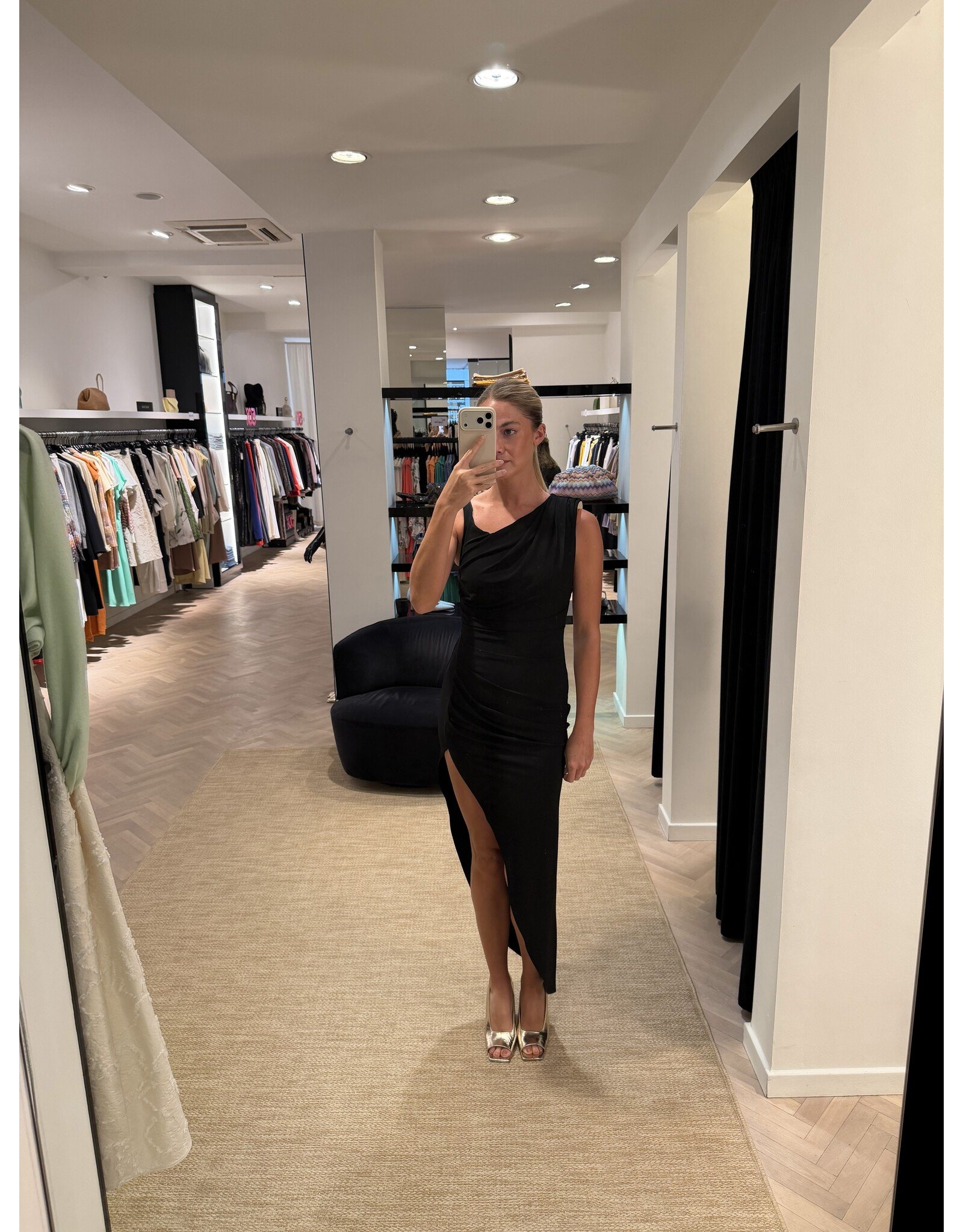 Elisabetta Franchi Lang kleed E Franchi zwart + gold