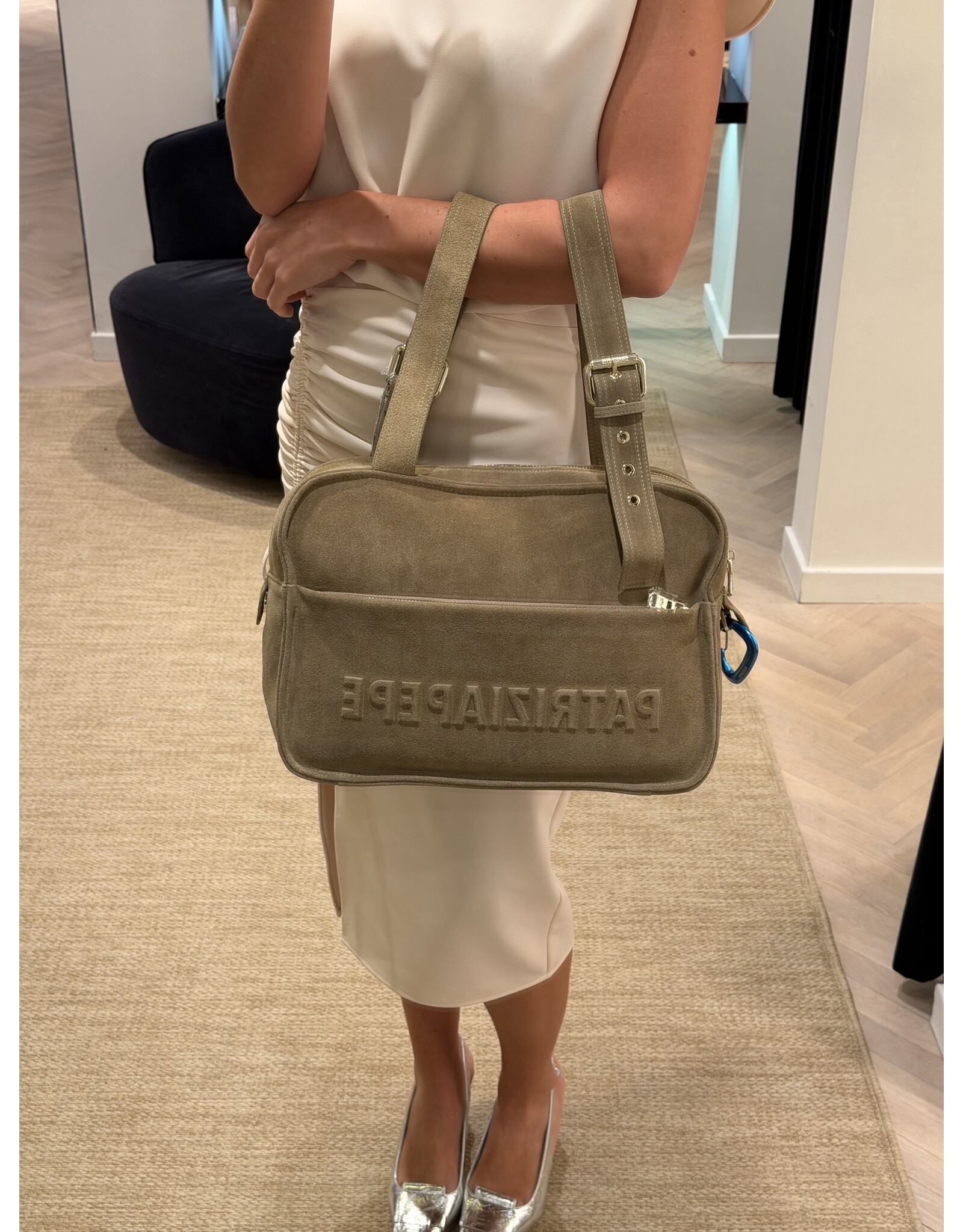 Patrizia Pepe Handtas P Pepe suède olijfgroen