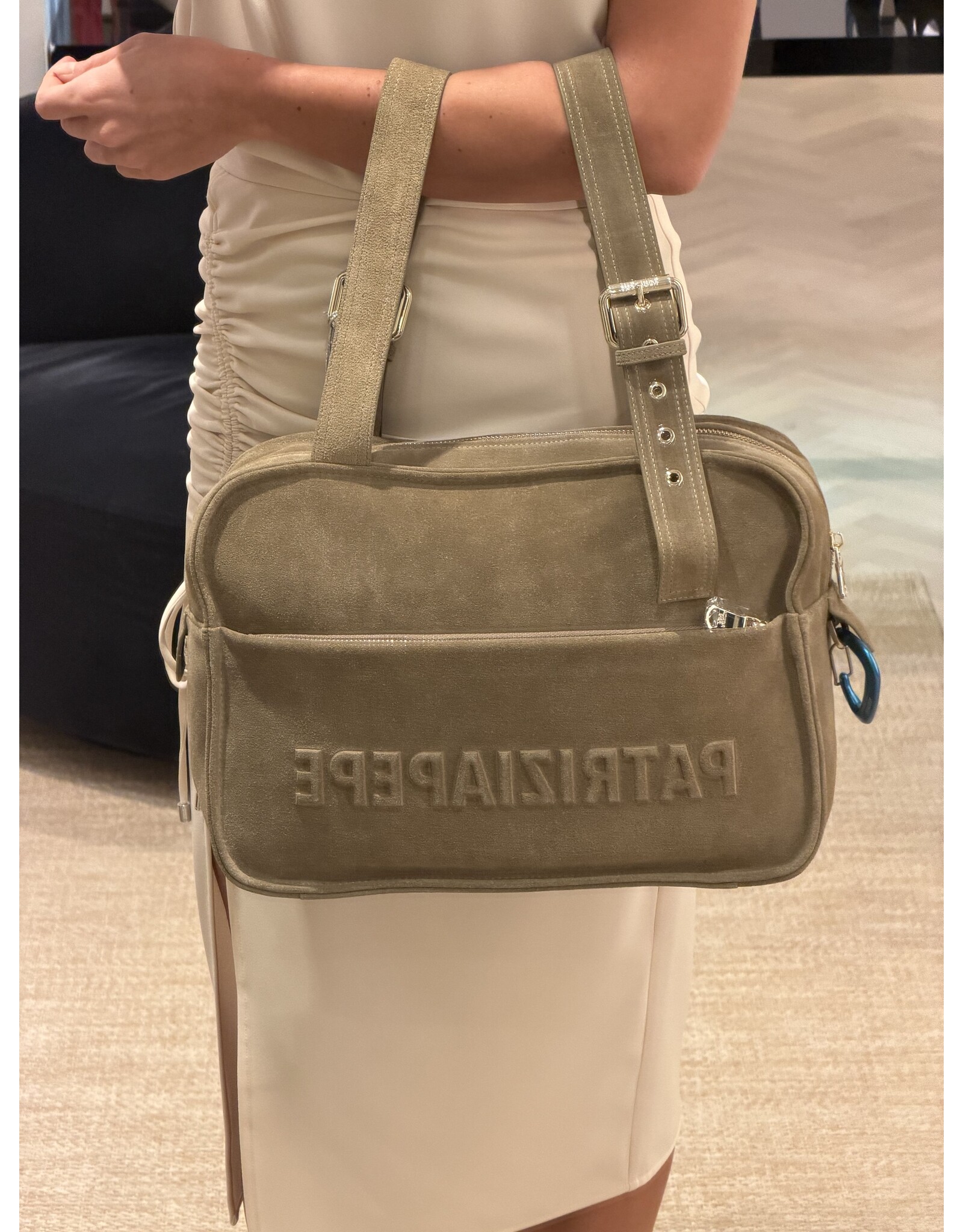 Patrizia Pepe Handtas P Pepe suède olijfgroen