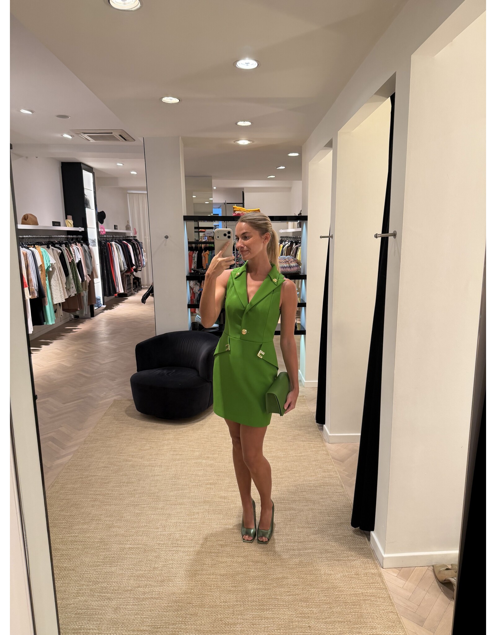 Elisabetta Franchi Klein tasje E Franchi aloe + ketting