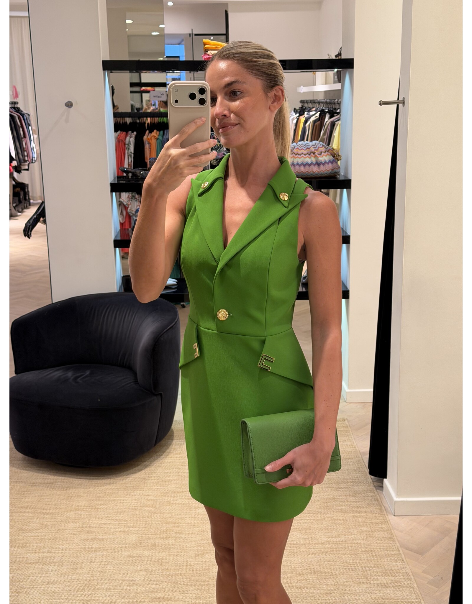 Elisabetta Franchi Klein tasje E Franchi aloe + ketting