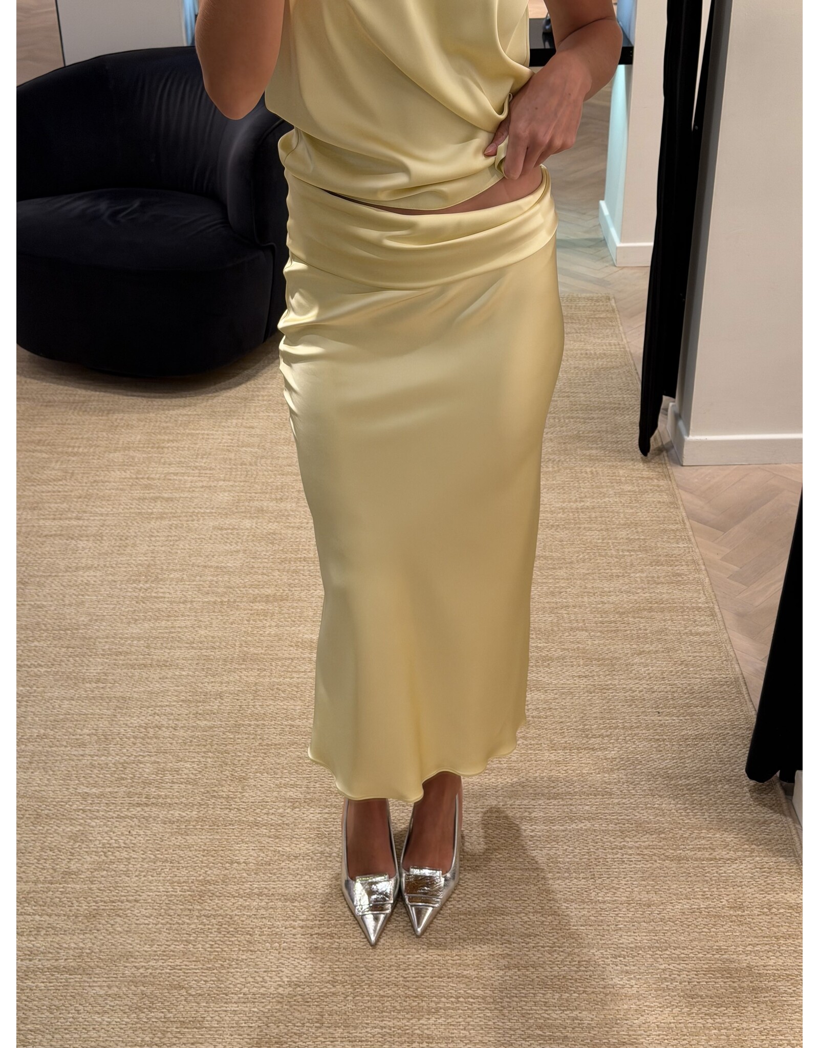 Patrizia Pepe Lange rok P Pepe satijn