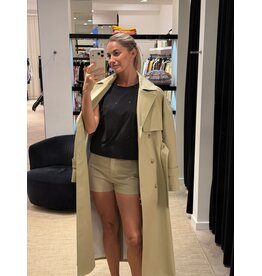 Patrizia Pepe Short Patrizia Pepe zandkleur