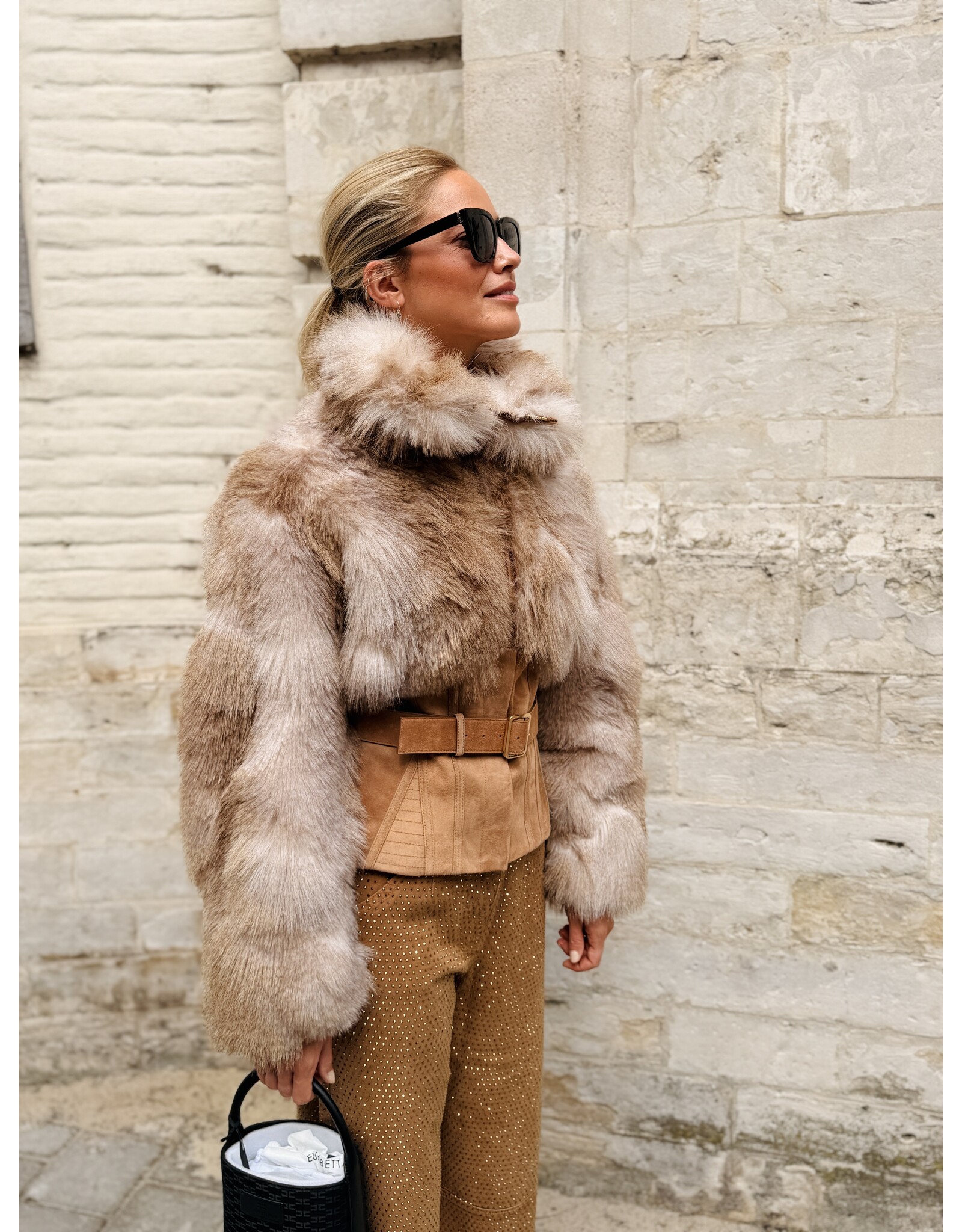 Elisabetta Franchi Korte vest E Franchi pels camel