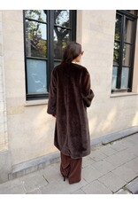 Natan Mantel Natan Fard fourrure bruin