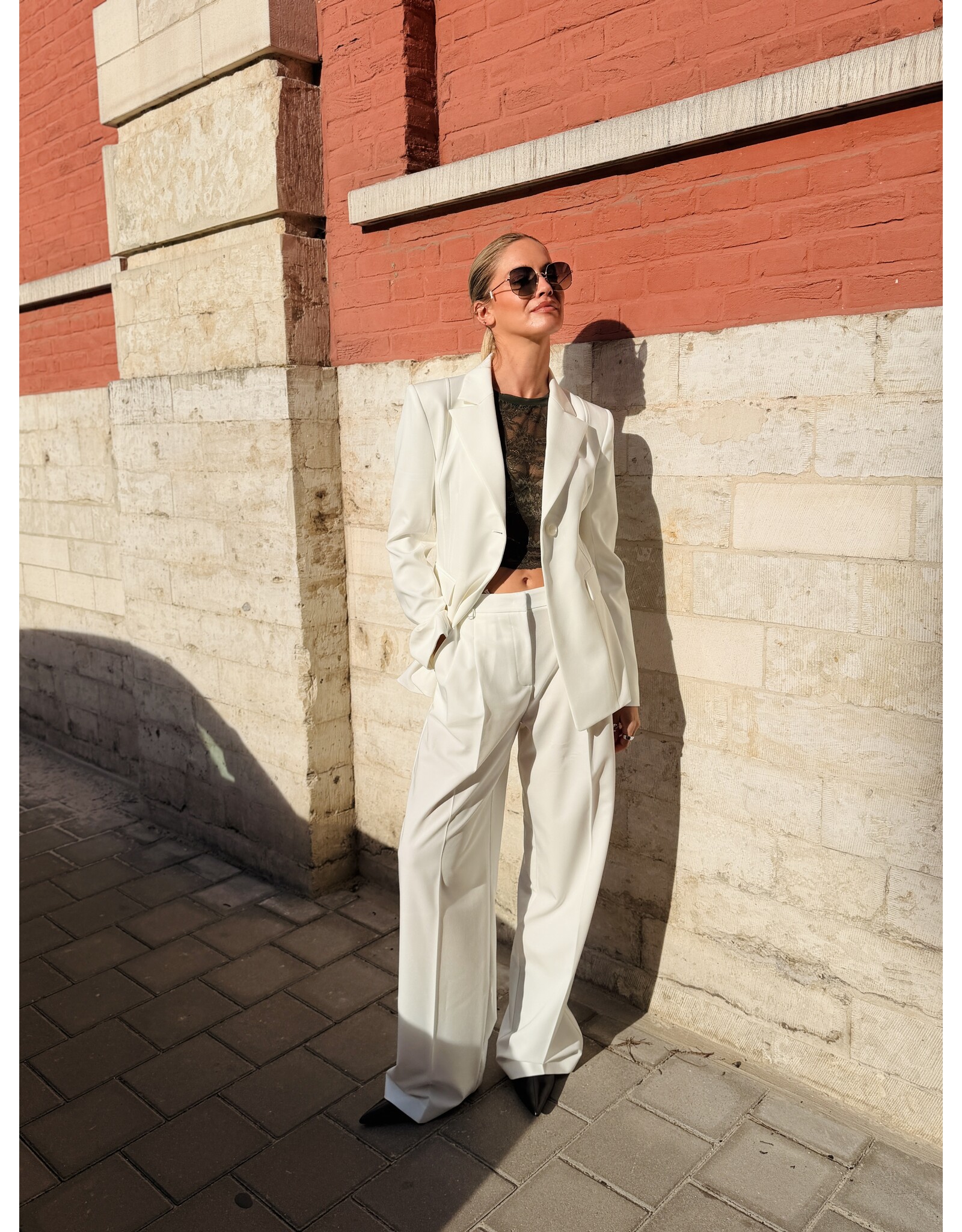 Patrizia Pepe Gecentreerde blazer P Pepe vanilla ice
