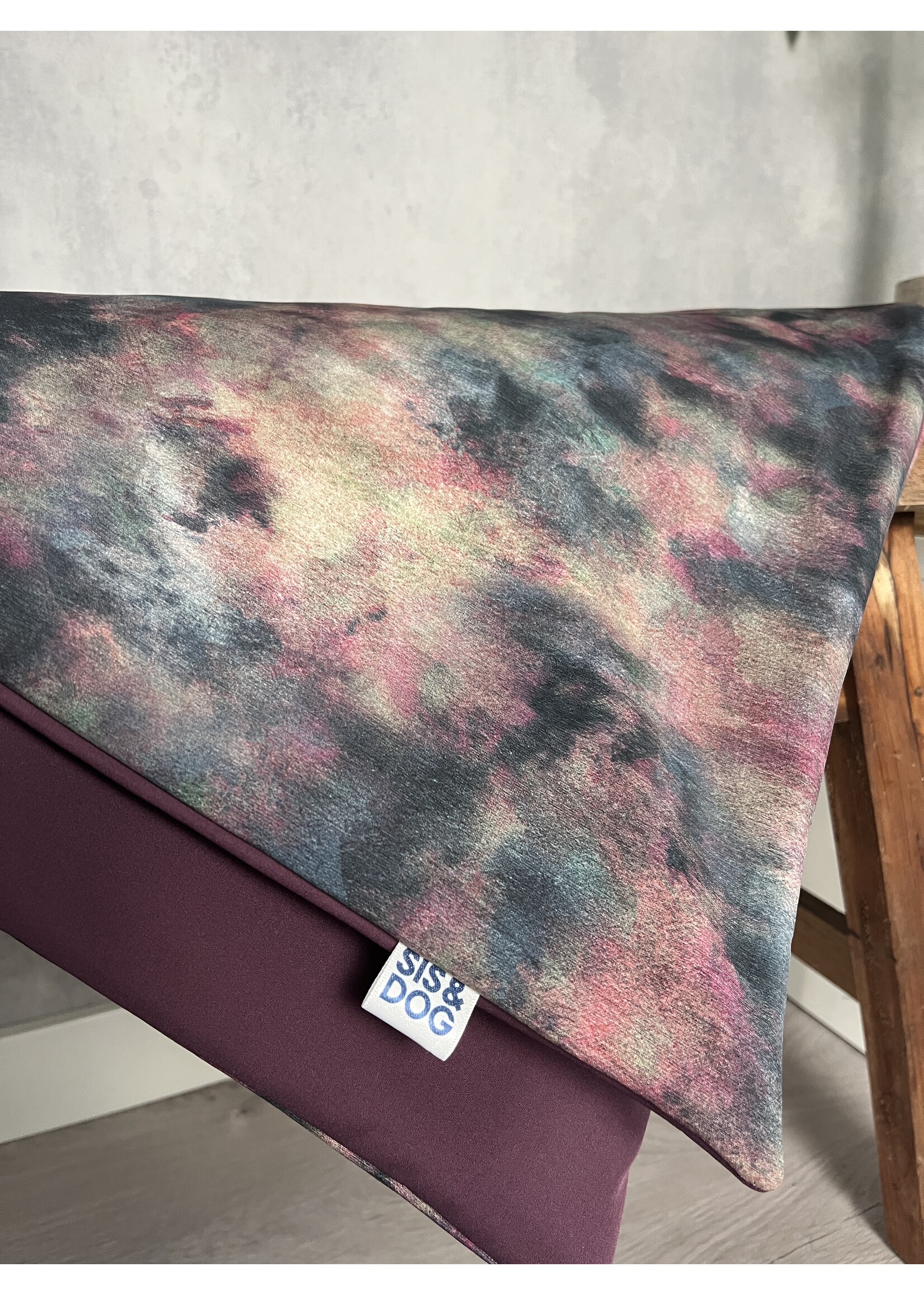 Mineral adventure blanket