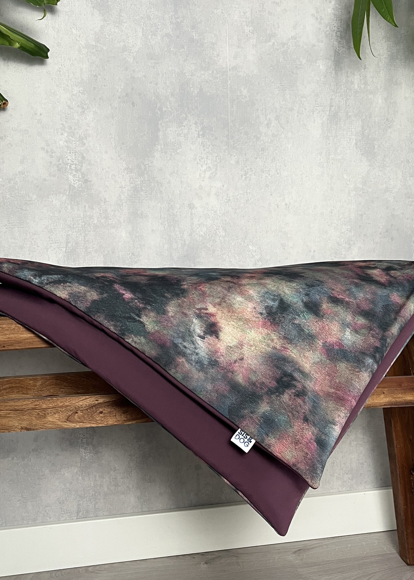 Mineral adventure blanket