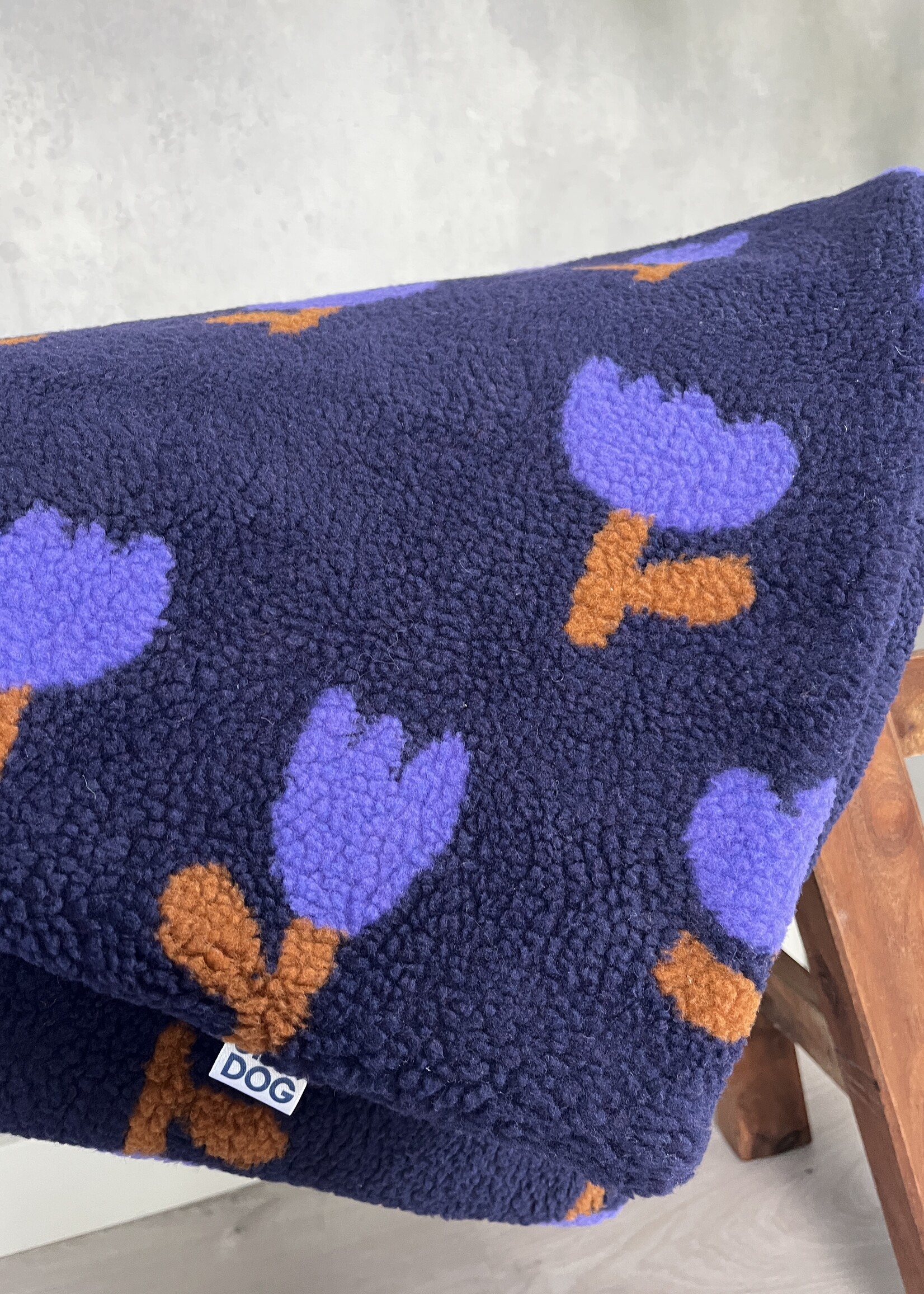 Buy me Flowers dogblanket