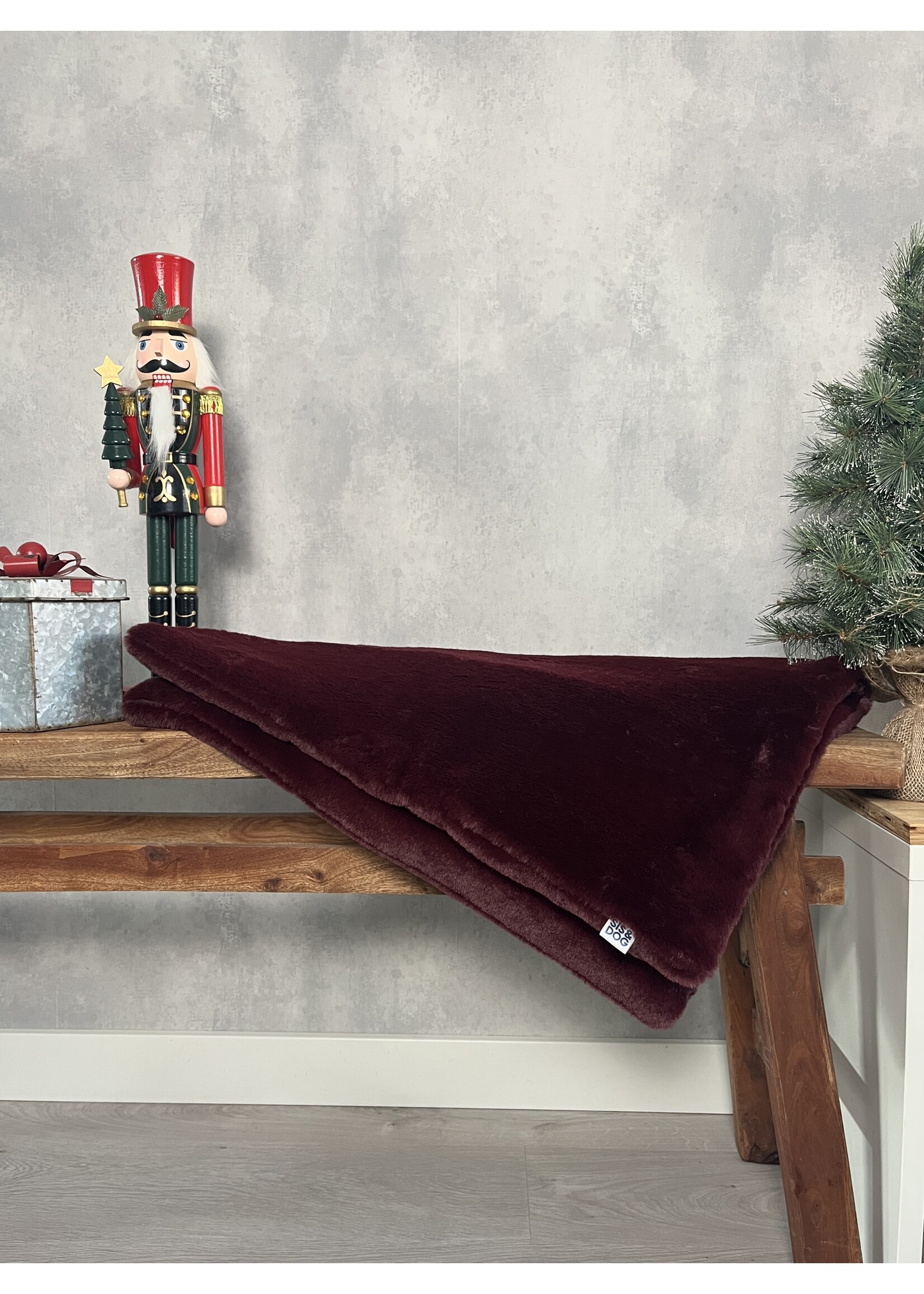 Dog Christmas blanket Bordeaux
