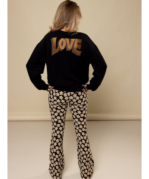 LXS the female concept .