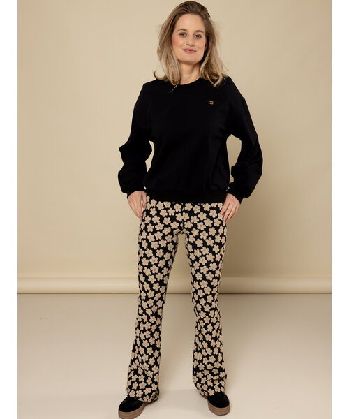 LXS the female concept .