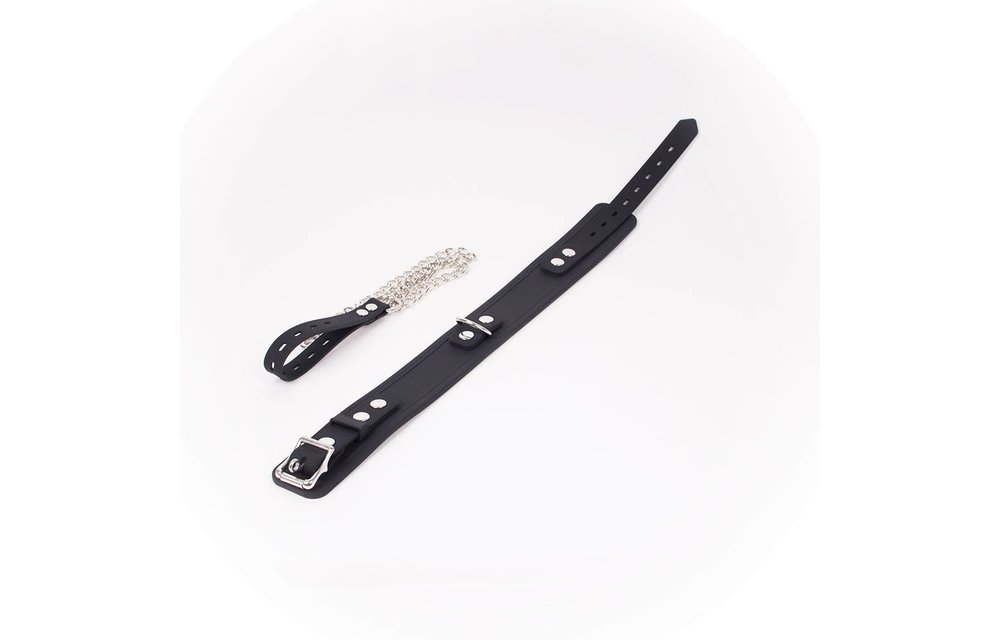 Deluxe Collar made of silky silicone with silver chain