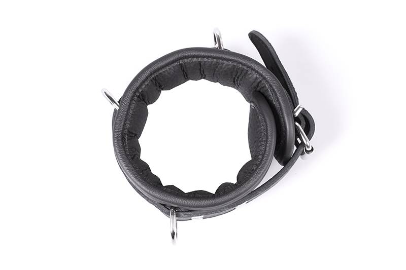 Black Professional Collar 7 cm with Silver Studs | Kiotos