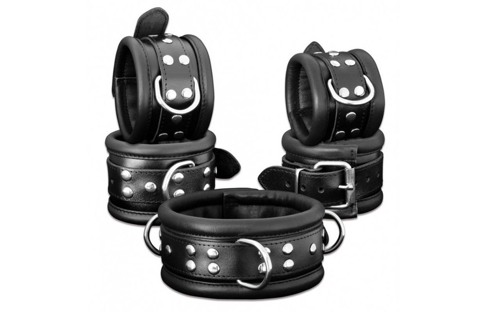 Leather Collar 6.5 cm Black with Studs & Snap Closure