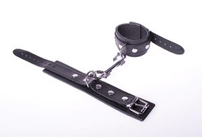 Basic Black Handcuffs | Adjustable, Durable Kiotos